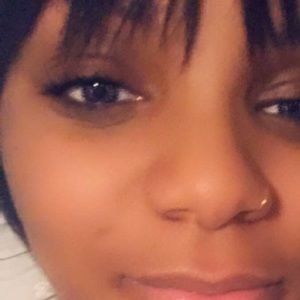 Meet your Posher, Sharita